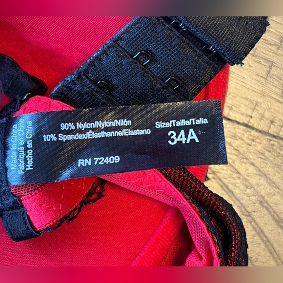 Rene Rofe Red Bra with Black Lace Overlay 34A NWT - Picture 4 of 4